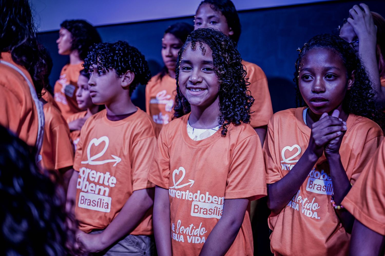 Crianças da Corrente do Bem participando da Cantata